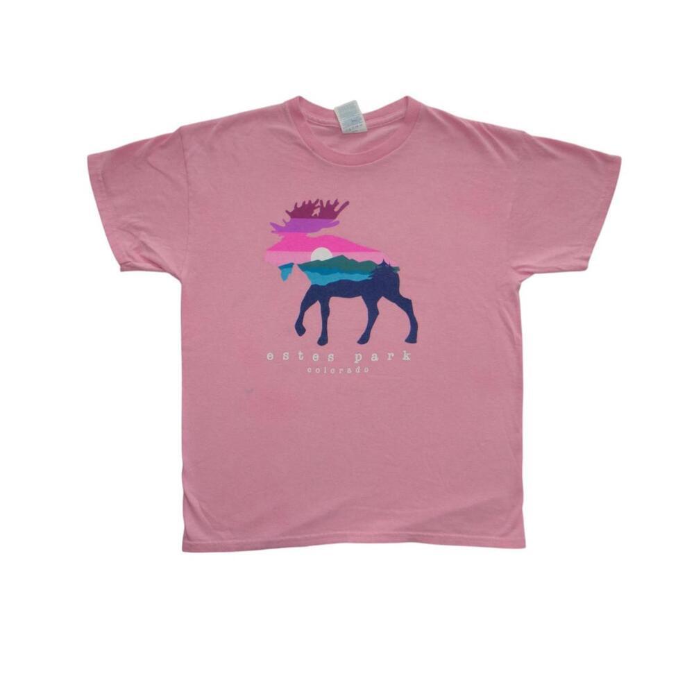 Estes Park Colorado Graphic T-Shirt -‎ Pink Moose Design